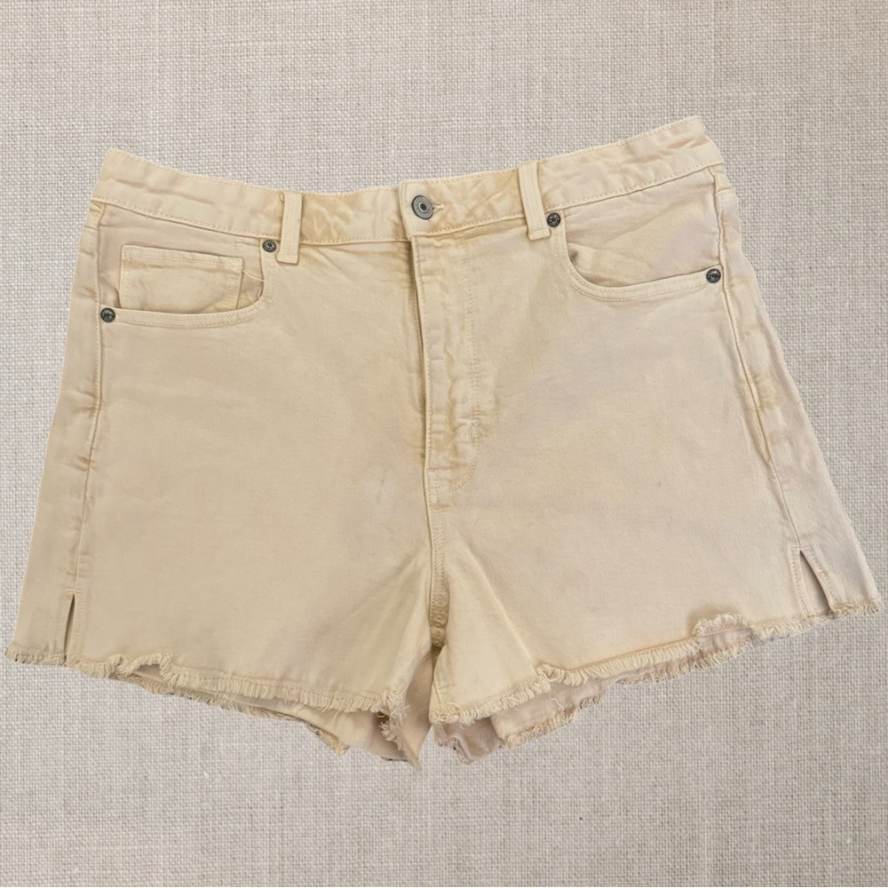 AMERICAN EAGLE Women’s Denim Mom Shorts
